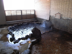 信州松代ロイヤルホテルの露天風呂